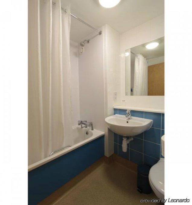 Travelodge Aberdeen Central Extérieur photo