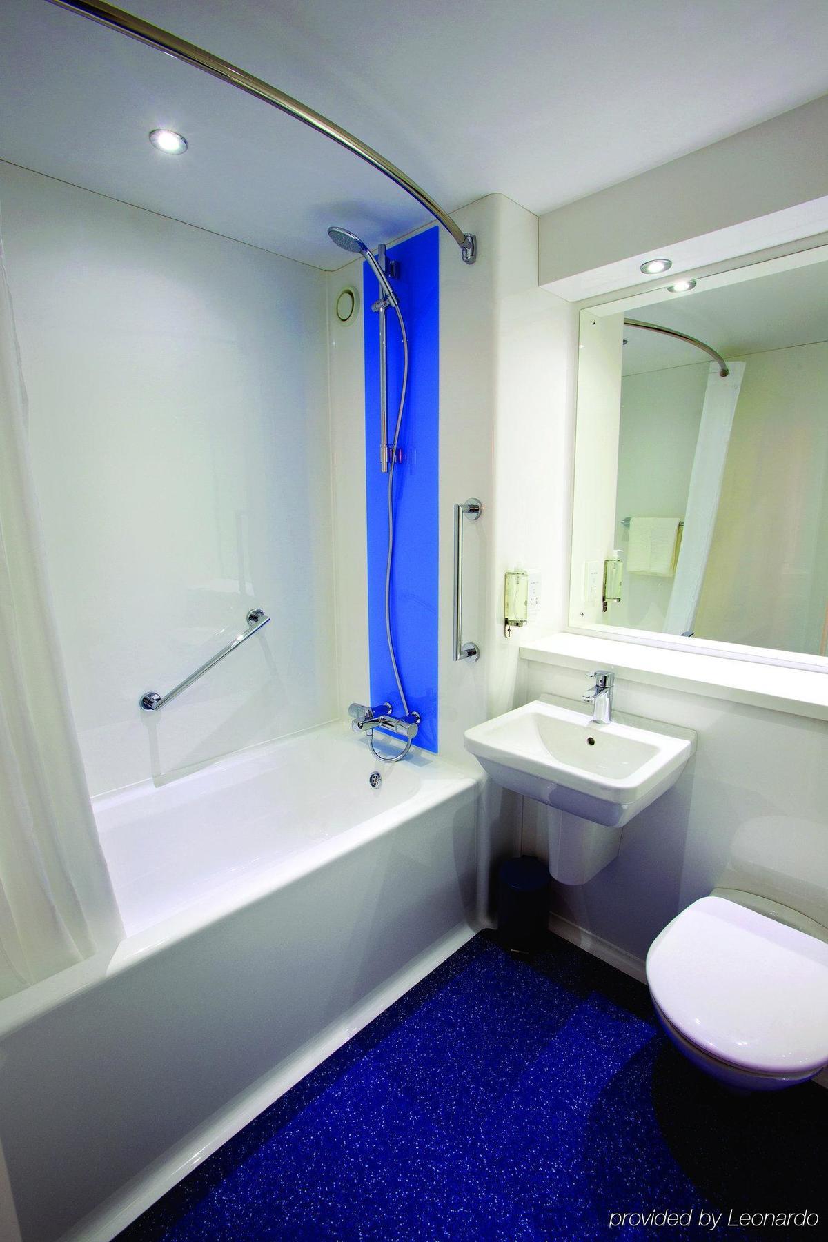 Travelodge Aberdeen Central Extérieur photo