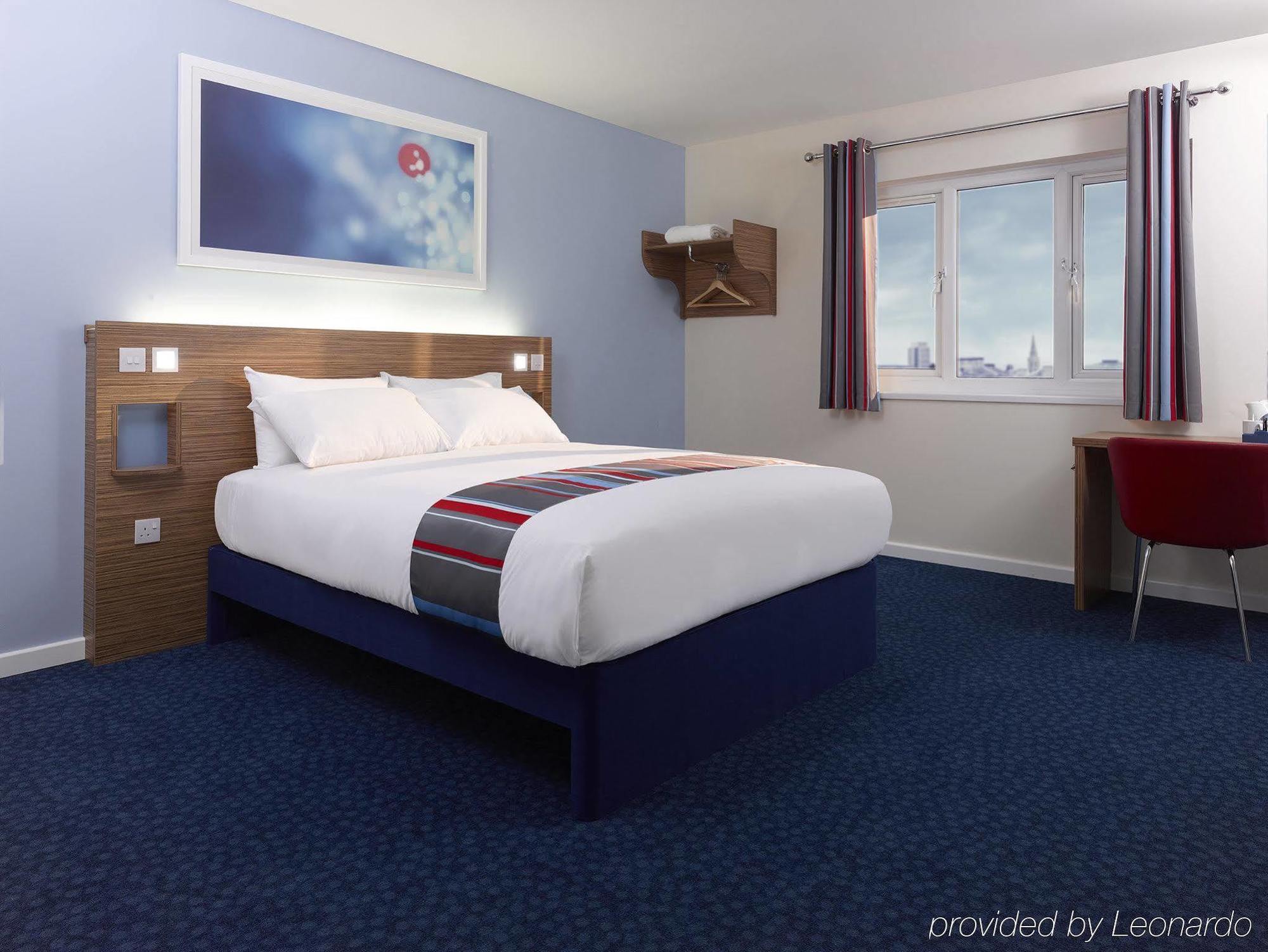 Travelodge Aberdeen Central Extérieur photo